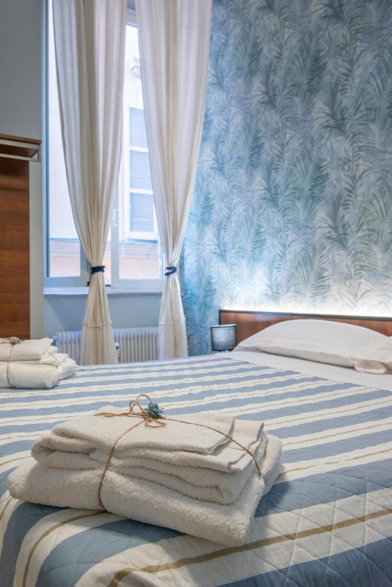 Navona Charming Balcony Apartment Rome Exterior photo
